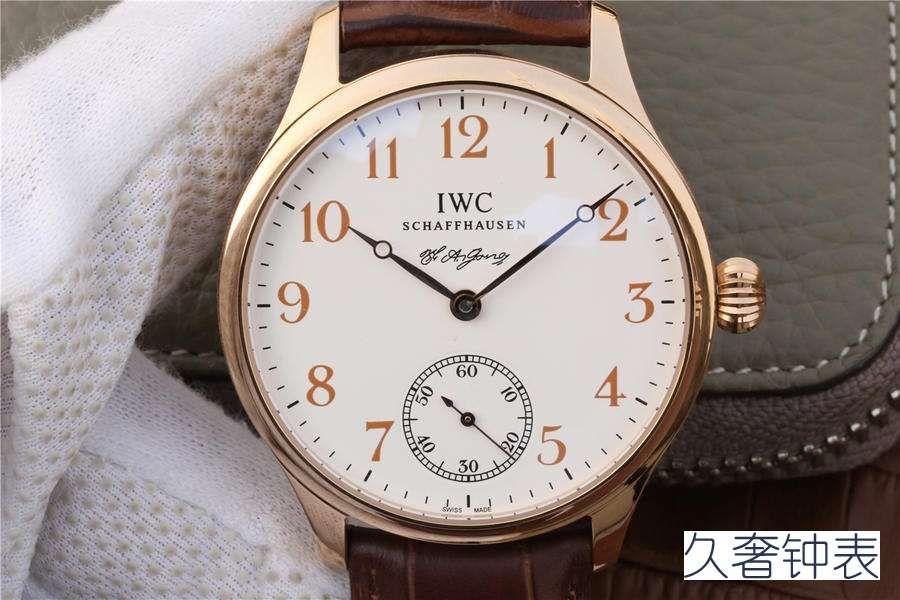 IWC万国葡萄牙系列IW544201手表回收大概值多少钱？久奢名品