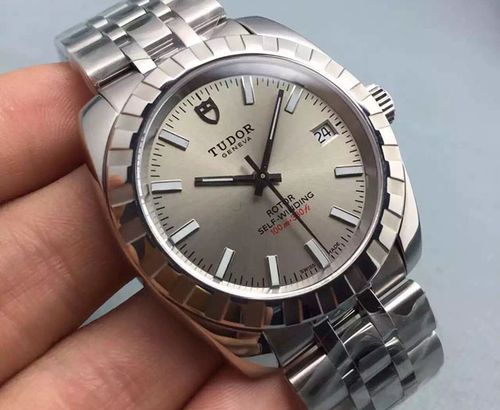 帝舵经典系列21010-62580白盘手表回收价格怎么样？久奢名品