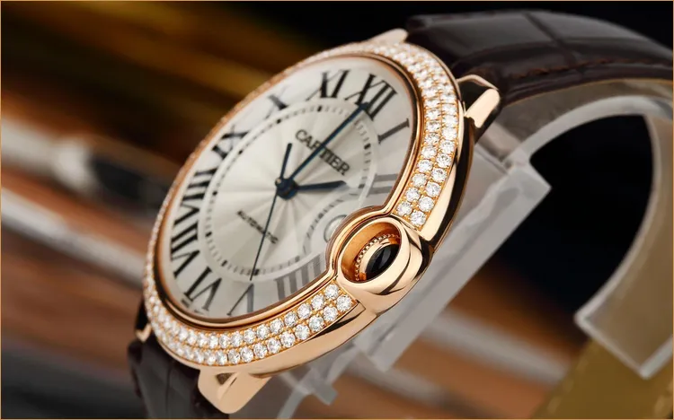 镶钻的卡地亚手表回收价格高不高玖奢名品