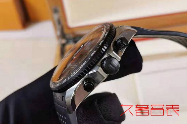 精钢材质的泰格豪雅手表回收多少钱玖奢名品